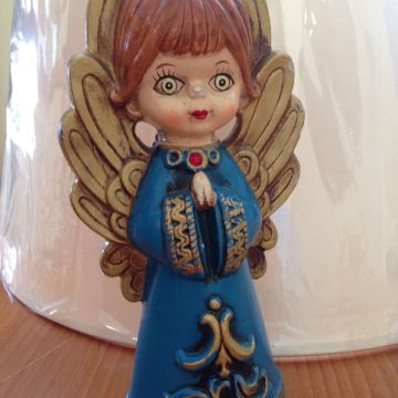 Trolling Kitschmas on eBay – Paper Mache Angel